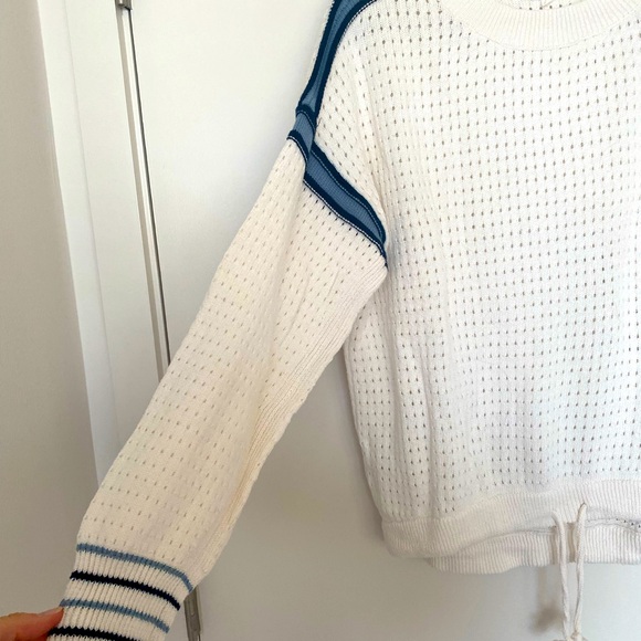 Lou & Grey Striped Pointelle Drawstring Sweater. Size Large. - Picture 4 of 6